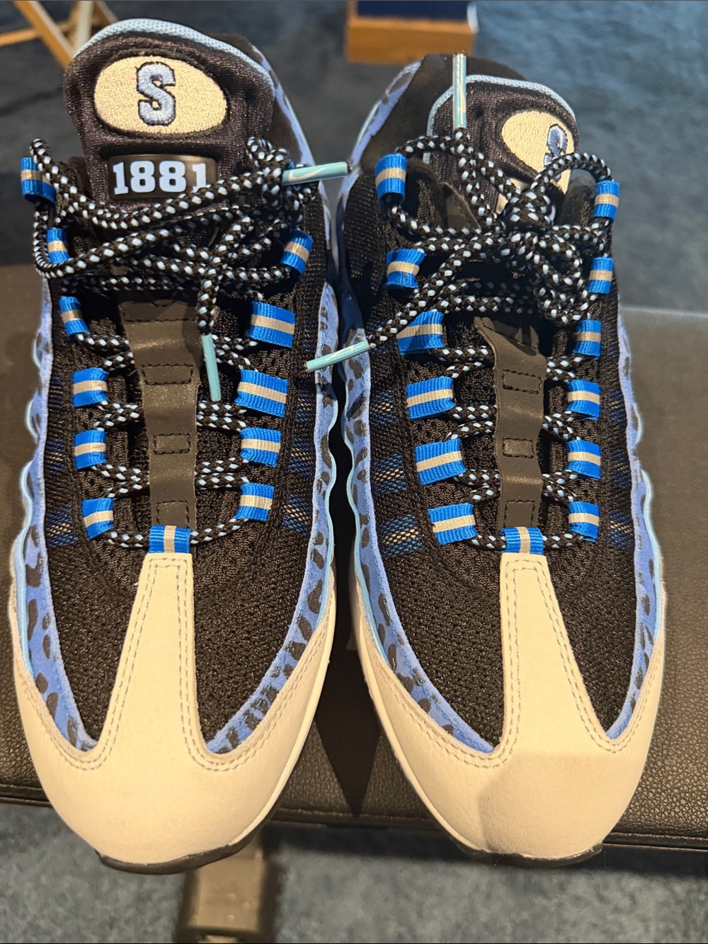 Size 8.5 - Nike Air Max 95 Yardrunners Pack - Spelman